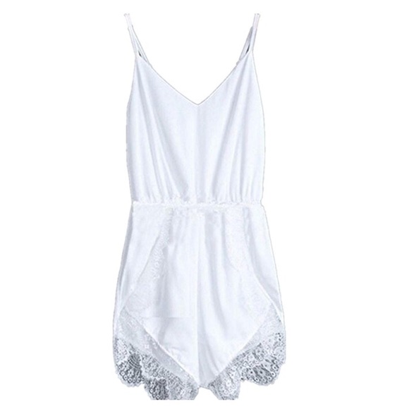 White Chiffon Lace V-Neck Romper - Picture 5 of 6